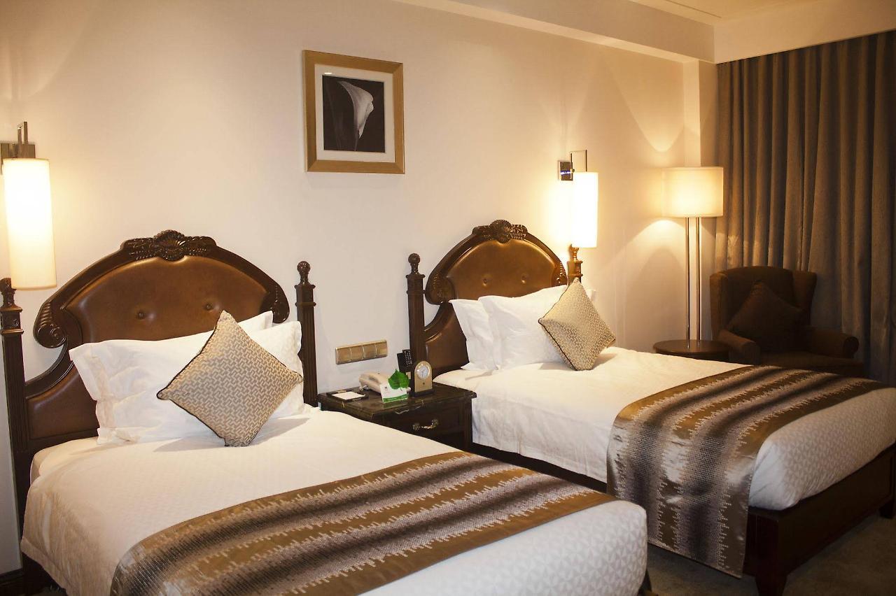 Tang Palace Hotel Accra Kültér fotó